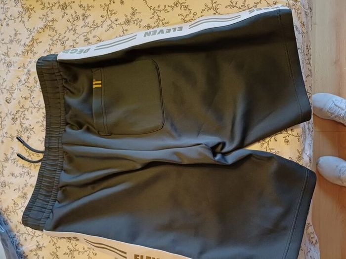 shorts mens 11 Degrees