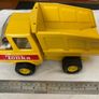 Tonka tipper truck, yellow. In mint condition. Image 4