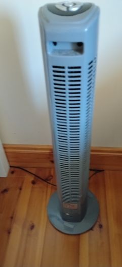 Oscillating tower fan