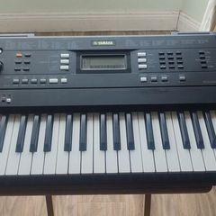Yamaha PSR-A350 keyboard