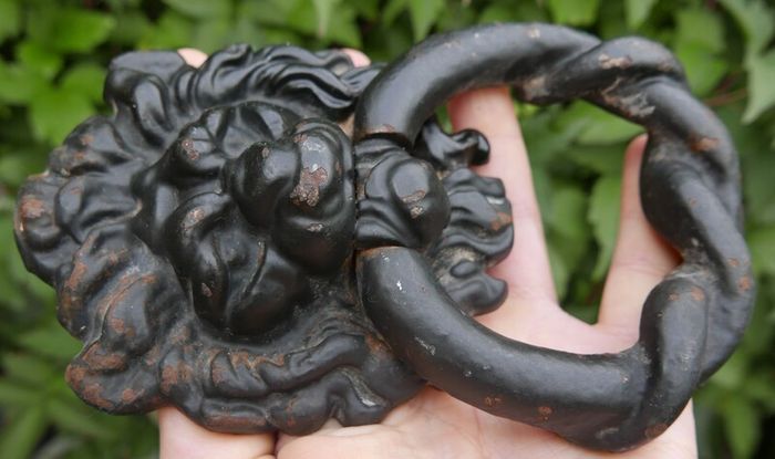 Antique Cast Iron Lion Head Door Knocker