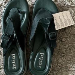 Brand new Hsyooes women's Flip Flops