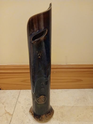 Colm de Ris Vase