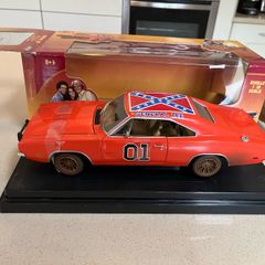 Dodge Charger General Lee Rare Dirt Version 1/18