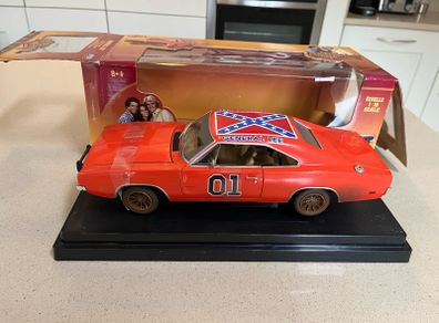 Dodge Charger General Lee Rare Dirt Version 1/18