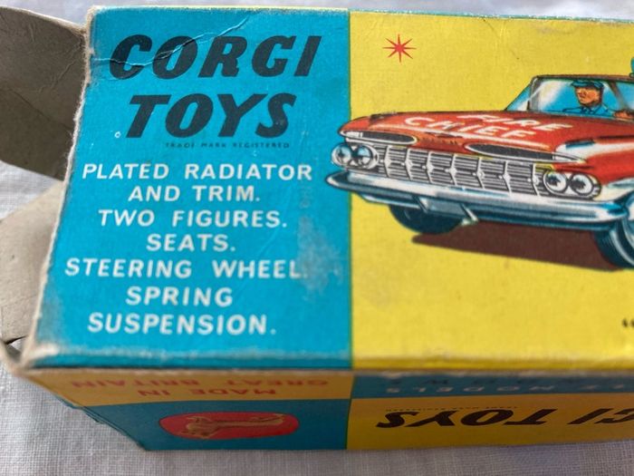 Corgi 482. Chevrolet Impala Fire Chief. Box in ok condition. 1966/69