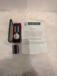 VINTAGE Women's Voluntary Service Medal