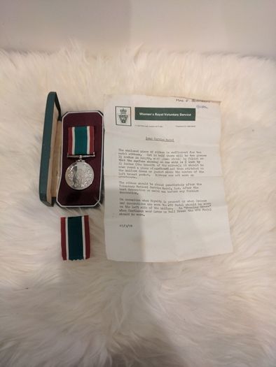 VINTAGE Women's Voluntary Service Medal