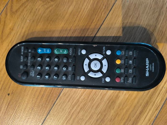 Sharp LCD Colour TV 32inch