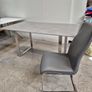Dining table Image 8