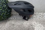 Fox mainframe helmet mips included