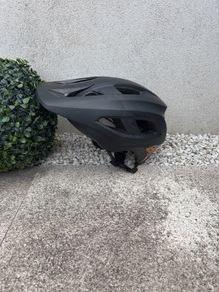 Fox mainframe helmet mips included