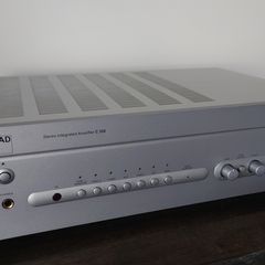 NAD c352 amplifier