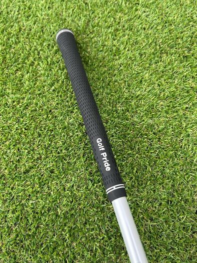 Titleist U505 utility 4 iron