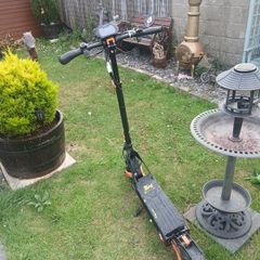 Electric scooter