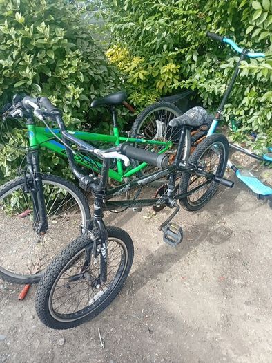 3 bikes