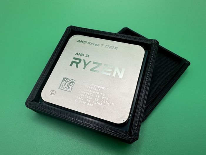 AMD Ryzen 7 3700X AM4 Socket 8 Core 16 Thread CPU