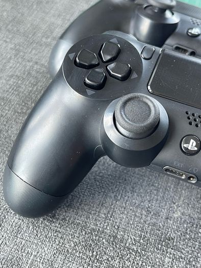 PS4 Controller - DualShock 4 V1 Upgraded with TMR HallEffect Joysticks K-Silver J13 PRO+