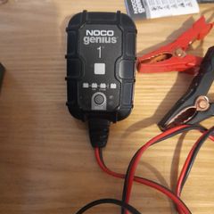 Noco genuis battery charger As new