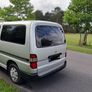 Toyota Hiace Image 2