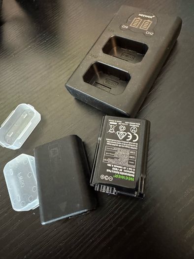 Batteries and battery chargers for Sony cameras or other photographic cameras