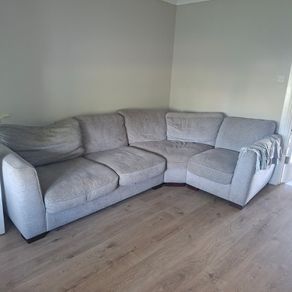 Sofa/ Couch Set