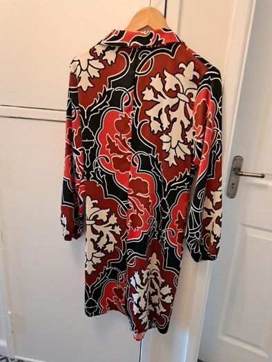 Ladies Knee Length Dress BNWT