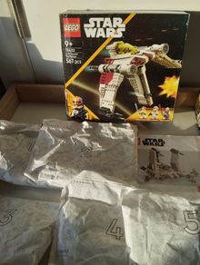 LEGO Star Wars 75432  V-19 Torrent Starfighter