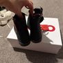 girls Hugo boots Image 3