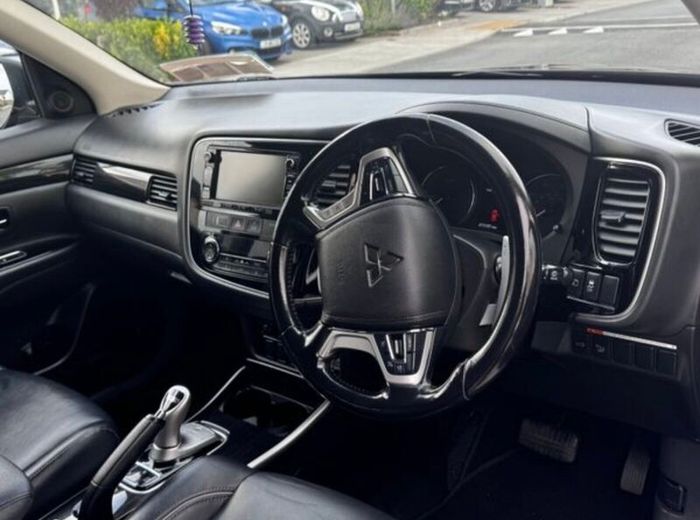 Mitsubishi outlander PHEV