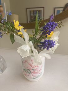 Cacharel Anais Anais Royal Doulton Toothbrush holder or vase