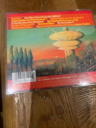 The Flaming Lips - Yoshimi Battles the Pink Robots