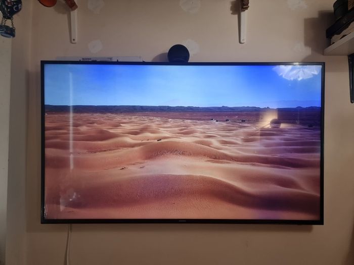 Samsung 55" 4K UHD Smart TV