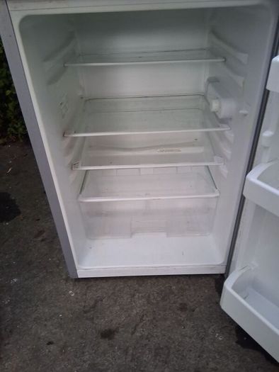 Beko Fridge - read description