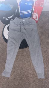 Nike Tech Fleece Bottoms Small Brownish-Tonal Swoosh