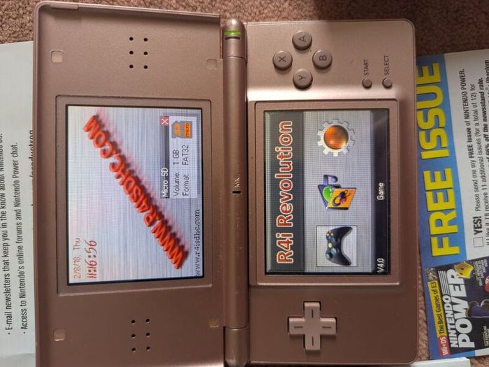 Nintendo DS Lite Metallic Pink CIB (Boxed) + R4 Card & Charger