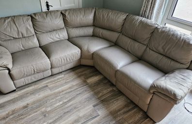 Leather Corner Sofa - Electric Recliners