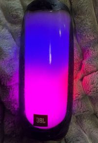JBL pulse 4