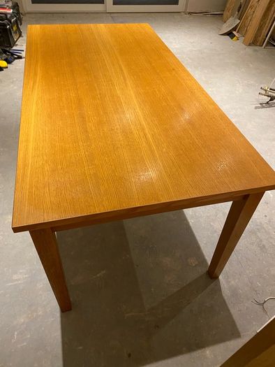 Extendable Dining Table