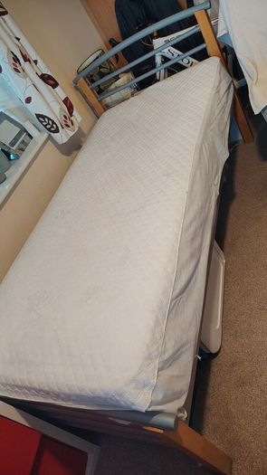 metal bed frame single