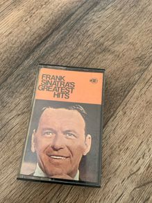 Frank Sinatra - Greatest Hits (Cassette Tape)