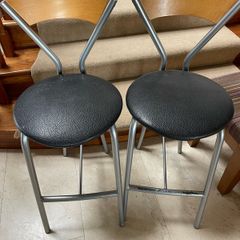 2 x Matching Kitchen Island Breakfast Bar High Stools - Can Deliver
