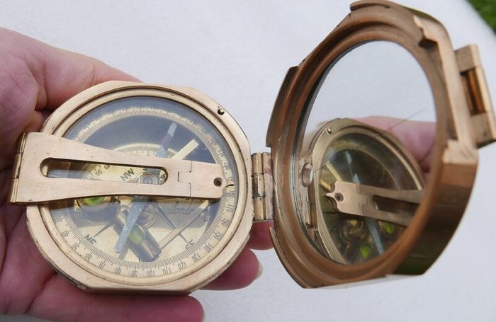 Vintage Stanley London Brunton  Brass Nautical Compass with Wooden Box