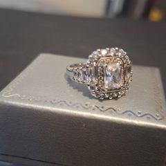Nice 925 Sterling Silver Ladies Cocktail Ring