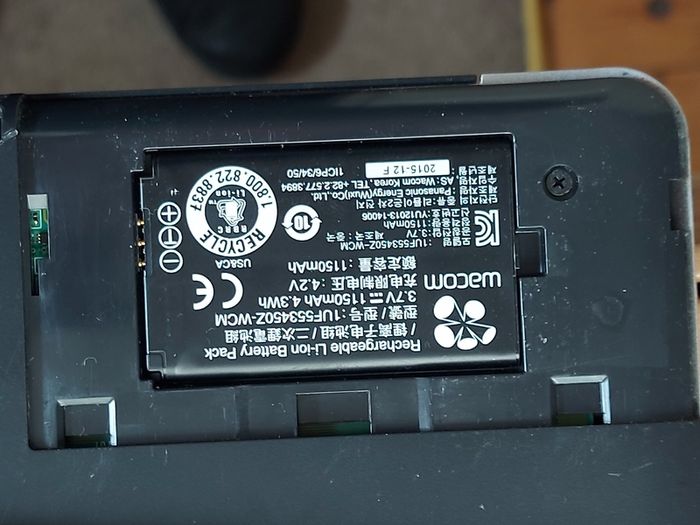 Wacom Intuos Pro Pen Tablet, Model PTH-651, in reasonable condition, not tested, do not know how to use, for parts or repair