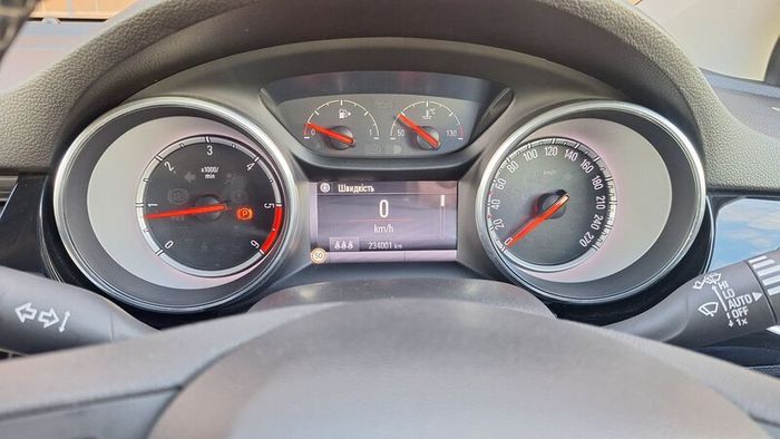 Opel astra k 2015