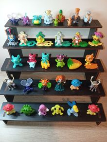 Collection Of Kinder Suprise Figures Some Vintage e/c