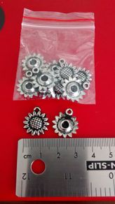 Jewellery Making - Acrylic Flower Charms