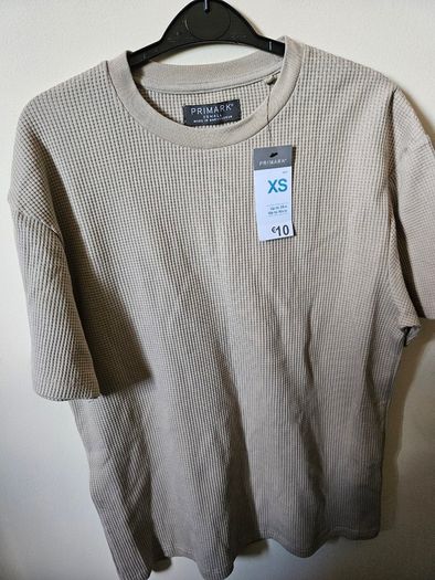 T-shirt BNWT Size XS