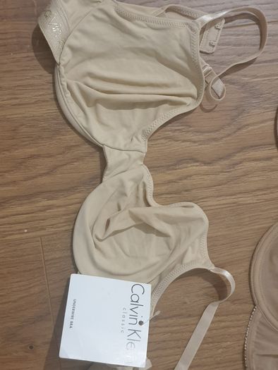 Lingerie Calvin Klein bnwt